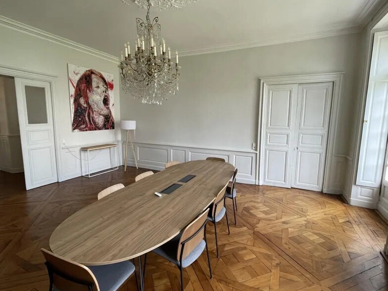 10 Quai Turenne, Nantes for lease - Interior Photo - Image 3 of 9