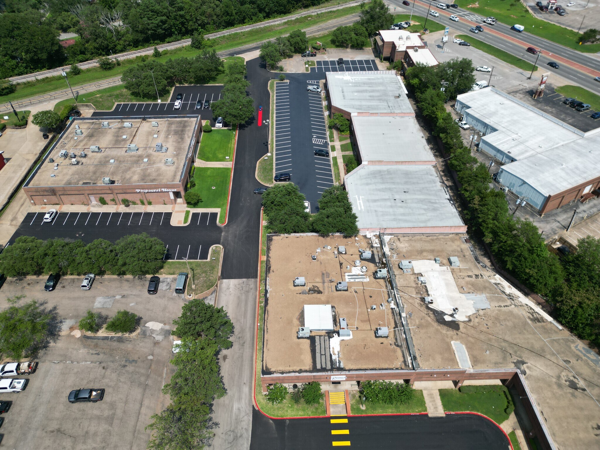 3320 Troup Hwy, Tyler, TX 75701 Southeast Crossing Shopping Center