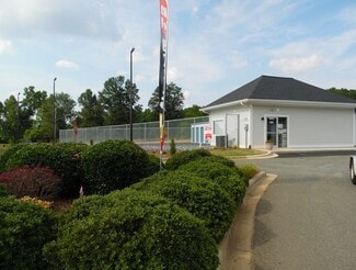 More details for 809 S Main St, Troutman, NC - Office for Lease
