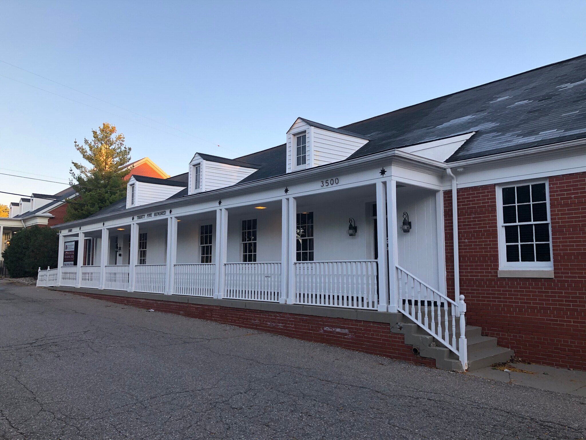 3500 W Maple Rd, Bloomfield Hills, MI for sale Building Photo- Image 1 of 1