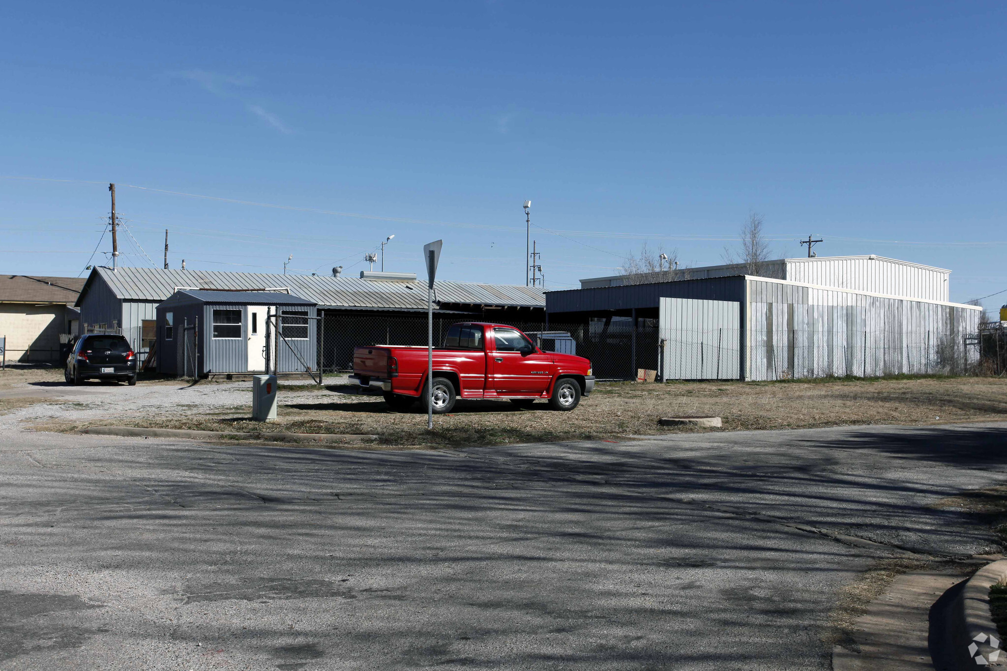 3900 N Geraldine Ave, Oklahoma City, OK for lease Primary Photo- Image 1 of 3