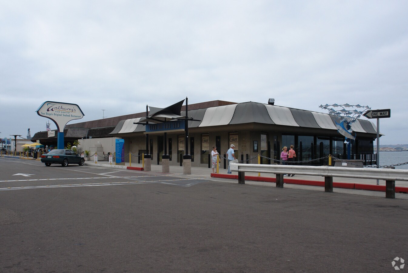 1360 N Harbor Dr, San Diego, CA 92101 Property Record