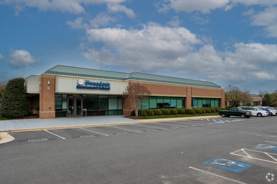 4090 Lafayette Center Dr, Chantilly, VA for lease - Building Photo - Image 2 of 6