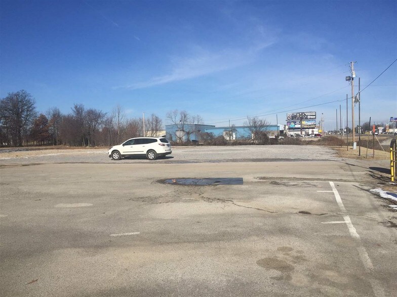 3705 Stadium Blvd, Jonesboro, AR 72404