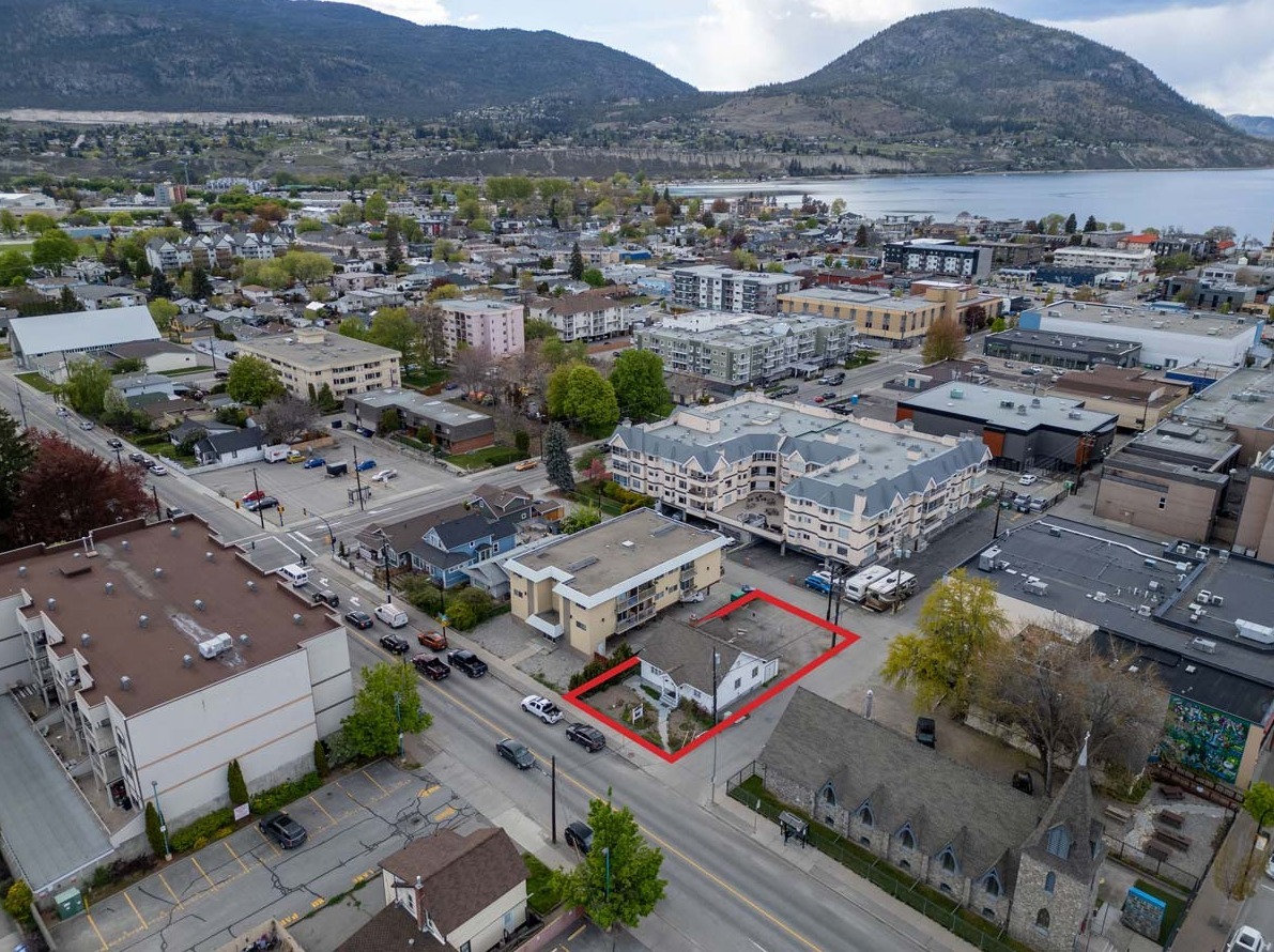 157 Wade Av W, Penticton, BC for lease Building Photo- Image 1 of 2