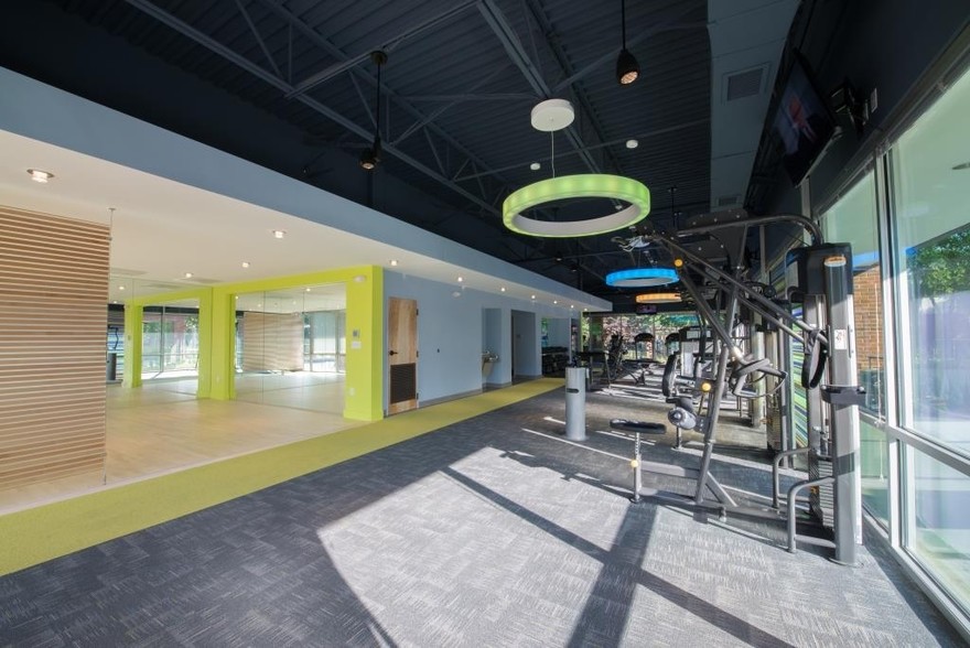 8210 University Executive Park Dr, Charlotte, NC for lease - Interior Photo - Image 3 of 12