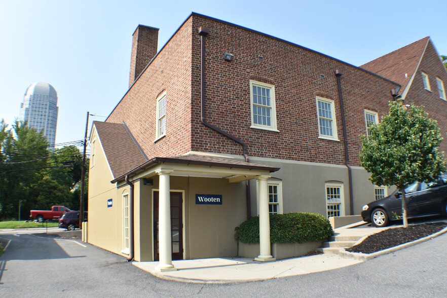 300 S Main St, Winston-Salem, NC for sale - Building Photo - Image 1 of 1