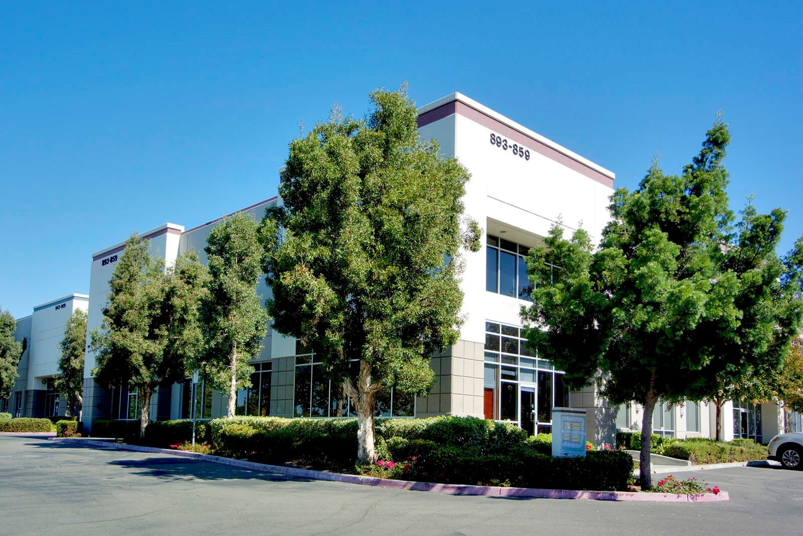 859-899 Corporate Way, Fremont, CA for lease Building Photo- Image 1 of 43