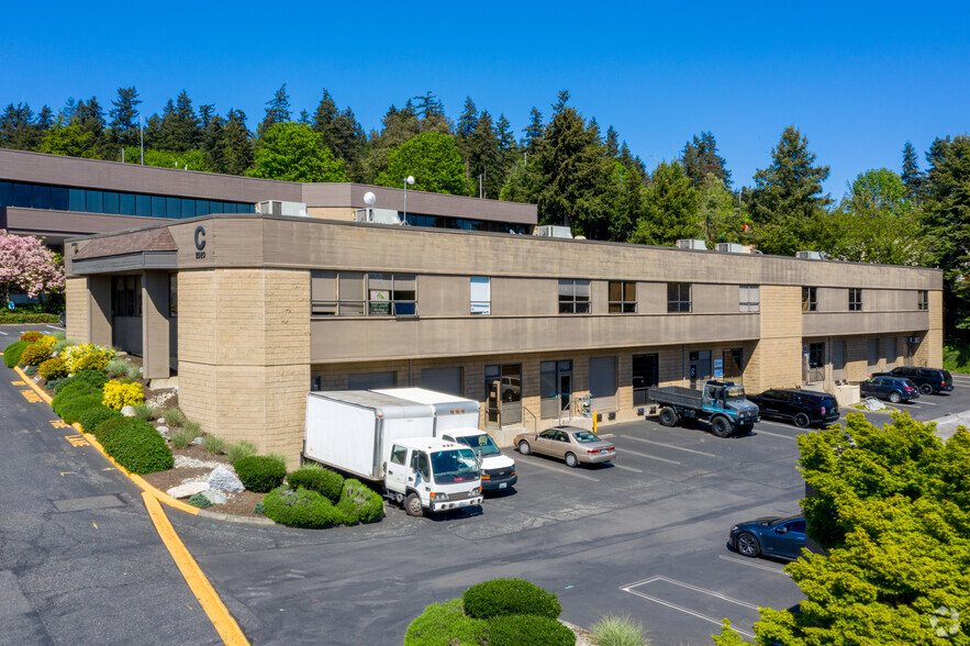 2000 124th Ave NE, Bellevue, WA for lease - Building Photo - Image 3 of 9