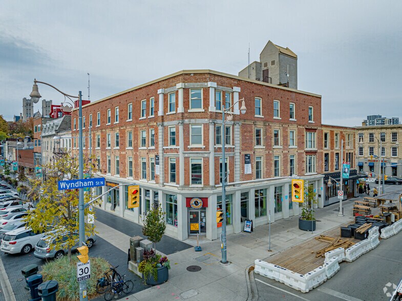 2 Wyndham St N, Guelph, ON for lease - Primary Photo - Image 1 of 8