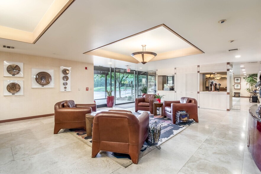 400 University Ave, Sacramento, CA for sale - Building Photo - Image 2 of 9