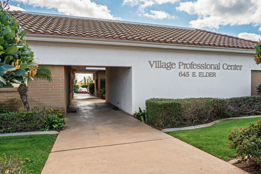 645 E Elder St, Fallbrook, CA for lease - Building Photo - Image 1 of 18