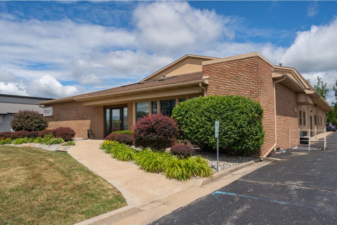 204 W Wackerly St, Midland, MI for sale Building Photo- Image 1 of 1