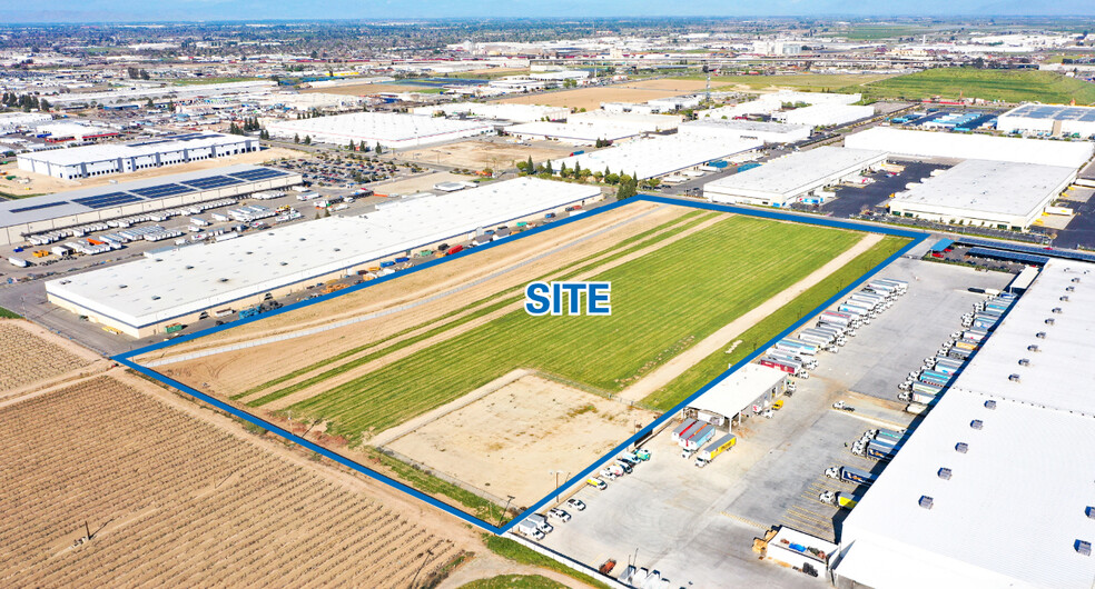 East Avenue Ave, Fresno, CA for lease - Aerial - Image 1 of 2