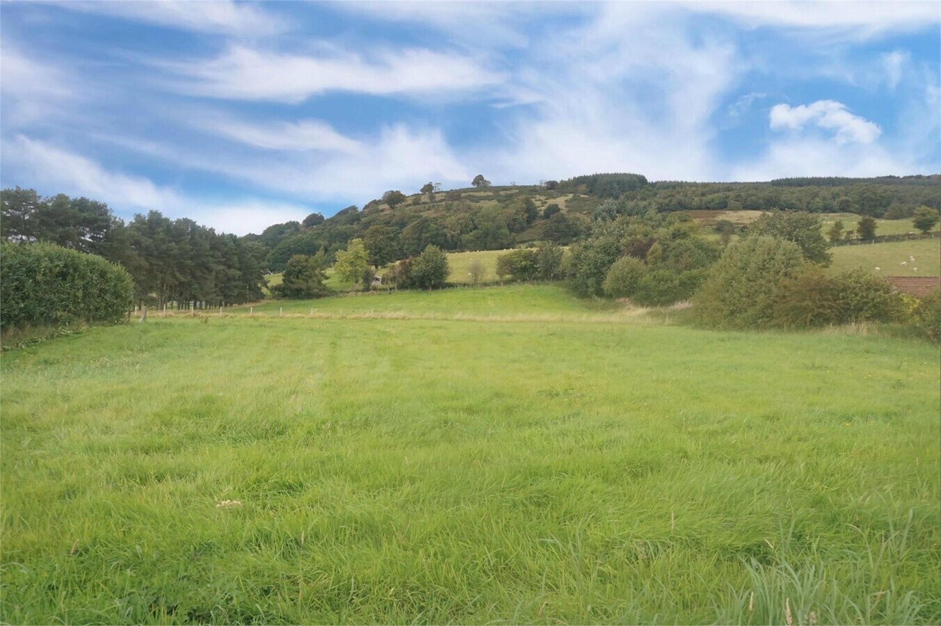 Leslie Rd, Kinross, KY13 9JE