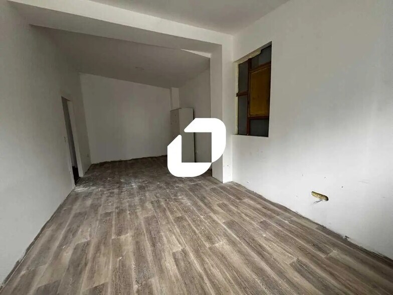 Office in Évry-Courcouronnes for lease - Interior Photo - Image 1 of 12