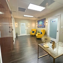 14750 NW 77th Ct, Miami Lakes, FL for lease Interior Photo- Image 2 of 8
