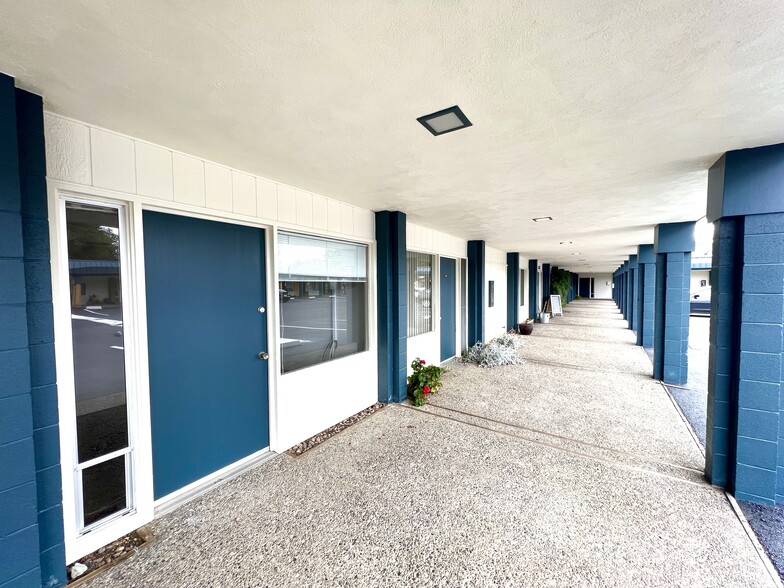 3633 Montgomery Dr, Santa Rosa, CA for lease - Building Photo - Image 2 of 7