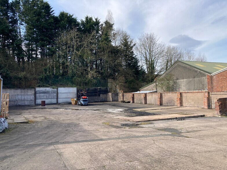 Station Ln, Bridgnorth for lease - Primary Photo - Image 1 of 5
