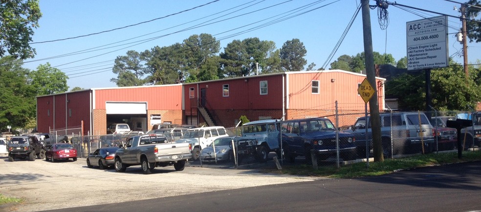 334 N Clarendon Ave, Scottdale, GA for lease - Building Photo - Image 3 of 9