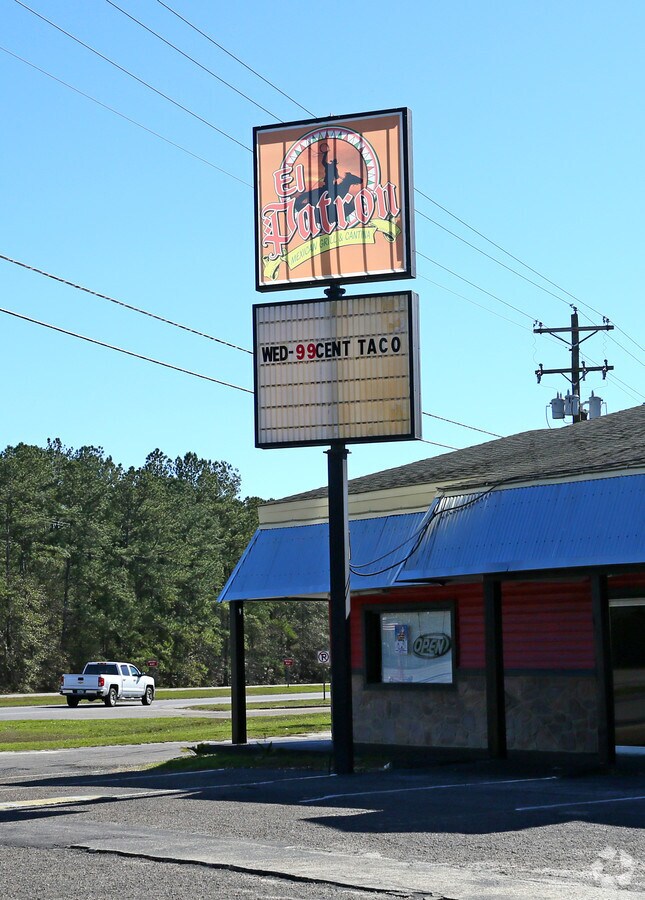 4636 S Oates St, Dothan, AL 36301