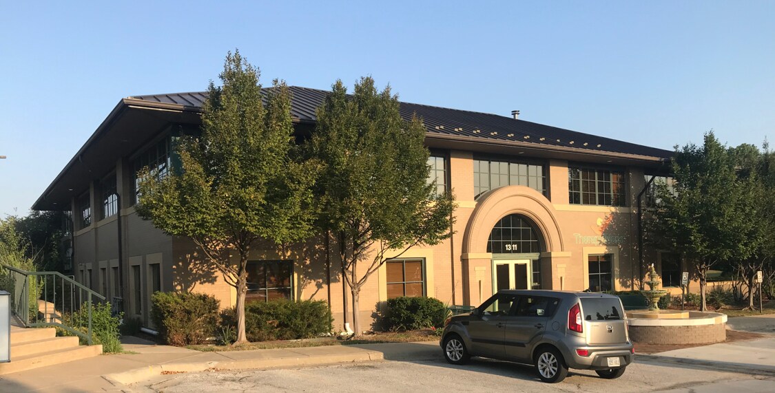 1311 Wakarusa Dr, Lawrence, KS for sale Building Photo- Image 1 of 1