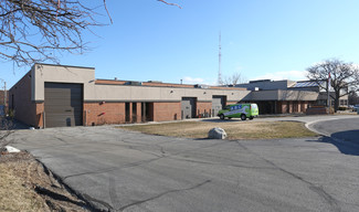 More details for 220 W Campus Dr, Arlington Heights, IL - Office, Industrial for Lease