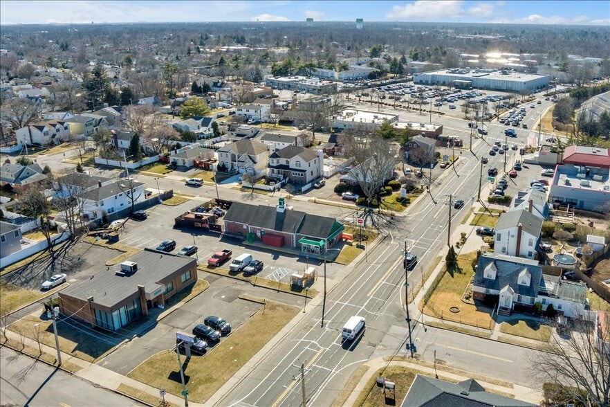 1620 Front St, East Meadow, NY for sale - Building Photo - Image 3 of 23