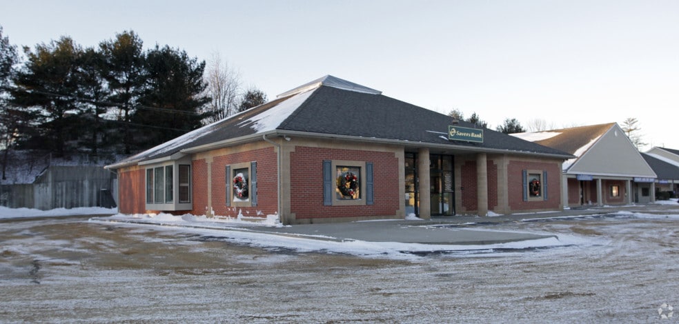 55-57 Main St, Sturbridge, MA for lease - Primary Photo - Image 3 of 3