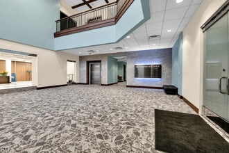 28175 Cabot Dr, Novi, MI for sale Interior Photo- Image 2 of 5