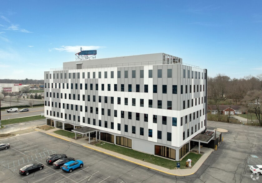6100 N Keystone Ave, Indianapolis, IN for sale - Primary Photo - Image 1 of 1
