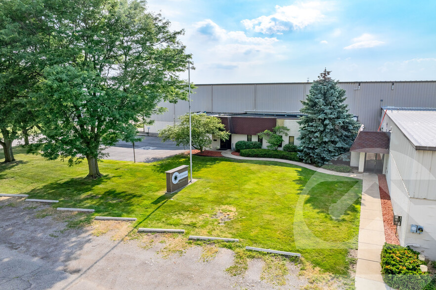 580 Hillsdale St, Wyandotte, MI for sale - Building Photo - Image 1 of 1