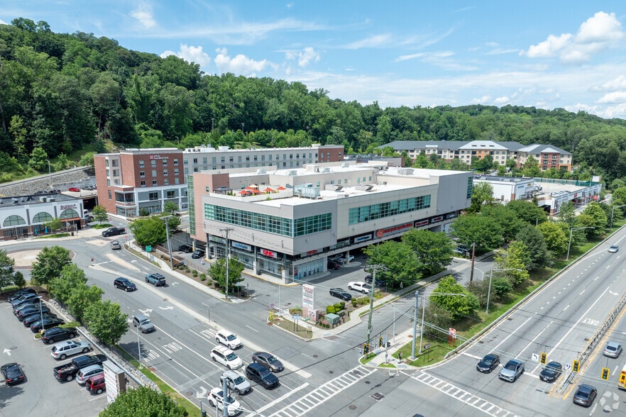 50 Hamilton St, Dobbs Ferry, NY for lease - Aerial - Image 3 of 6
