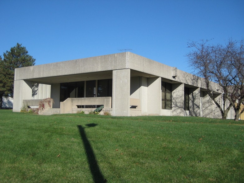 2525 18th St SW, Cedar Rapids, IA for sale - Other - Image 1 of 1