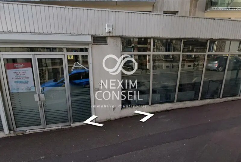 Office in Suresnes for lease - Building Photo - Image 1 of 3