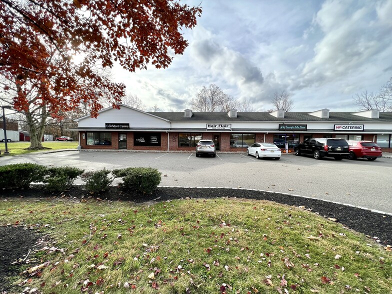 299 South Main St, Flemington, NJ for lease - Building Photo - Image 1 of 1