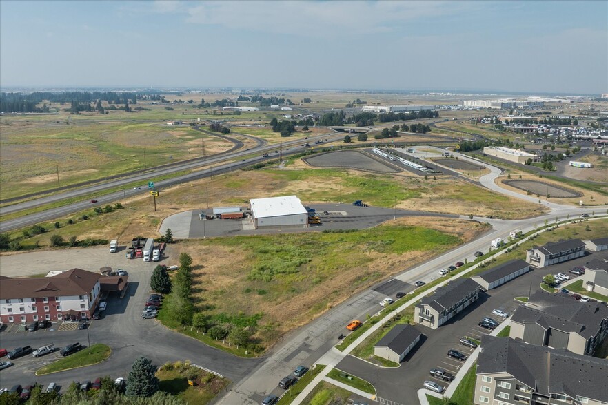 11020 Westbow Boulevard, Spokane, WA for lease - Building Photo - Image 2 of 4