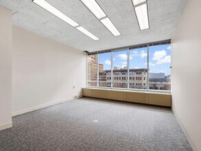 1 N Pack Sq, Asheville, NC for lease Interior Photo- Image 1 of 1
