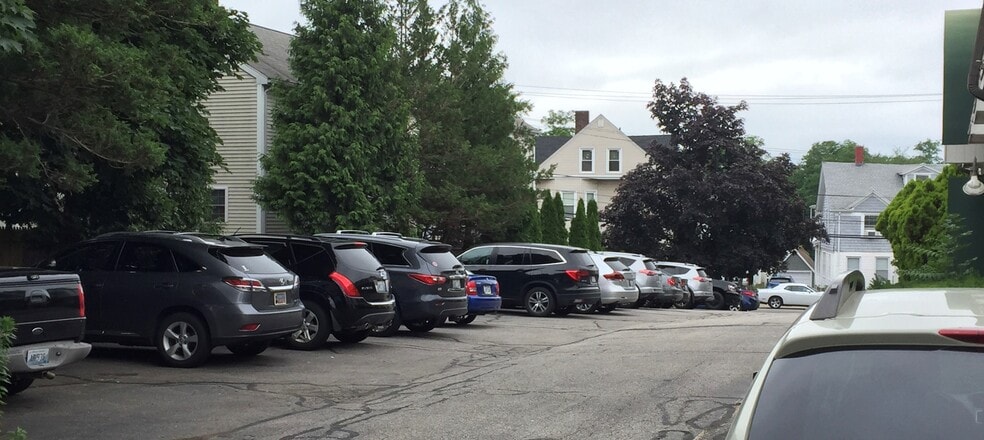 126 Prospect St, Pawtucket, RI for lease - Building Photo - Image 2 of 15