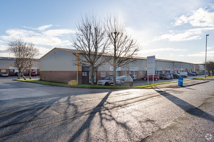 Dewsbury Rd, Stoke On Trent for lease - Building Photo - Image 3 of 9