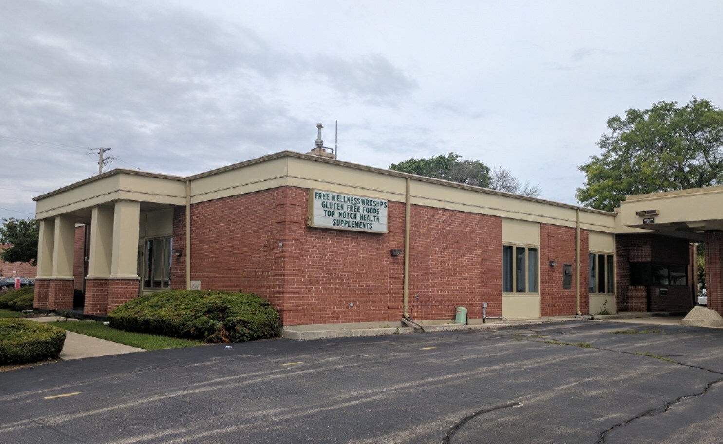 5220 Washington Ave, Racine, WI for sale Building Photo- Image 1 of 1