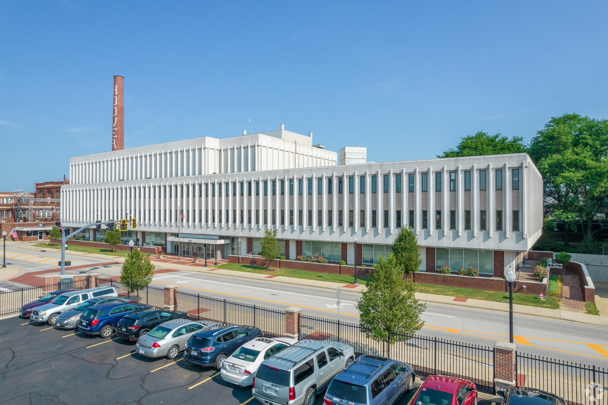 219 E Maple St, Canton, OH for lease Building Photo- Image 1 of 18