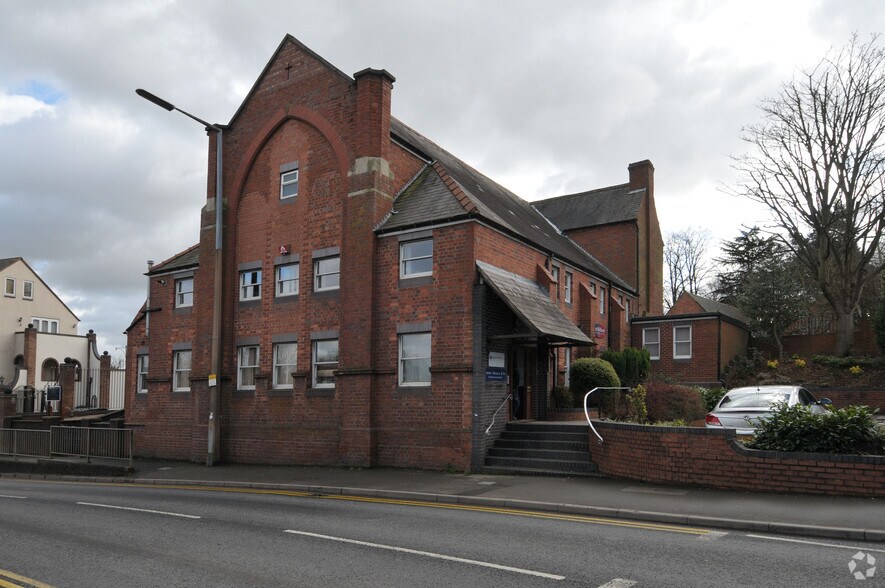 Stourbridge Rd, Halesowen for lease - Building Photo - Image 2 of 3