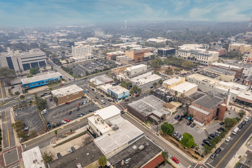 40 SW 1st Ave, Ocala, FL for lease - Building Photo - Image 2 of 2