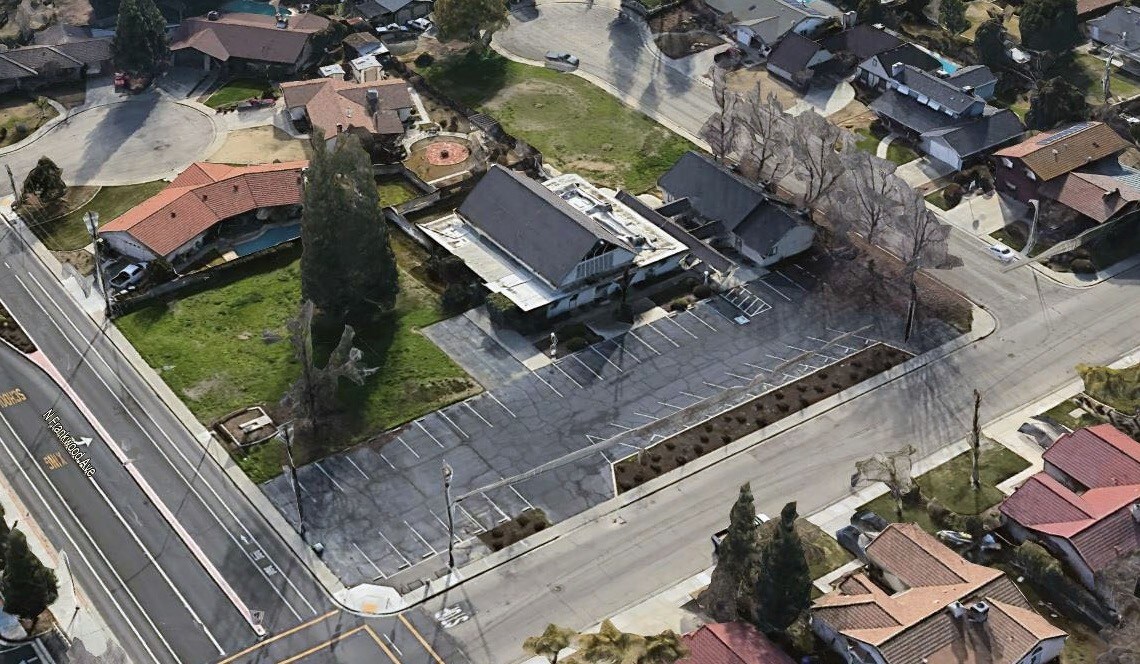 1445 N Frankwood Ave, Reedley, CA 93654