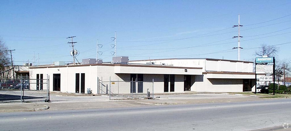 500 S Jennings Ave, Fort Worth, TX for lease - Building Photo - Image 3 of 8