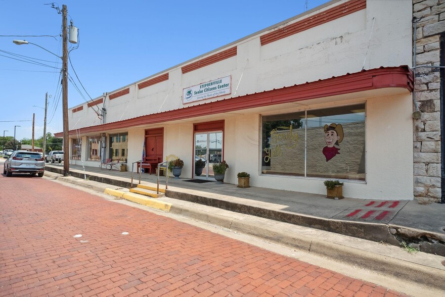 164 E College St, Stephenville, TX for sale - Building Photo - Image 3 of 35