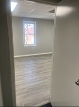 28917 Euclid Ave, Wickliffe, OH for lease Interior Photo- Image 1 of 4