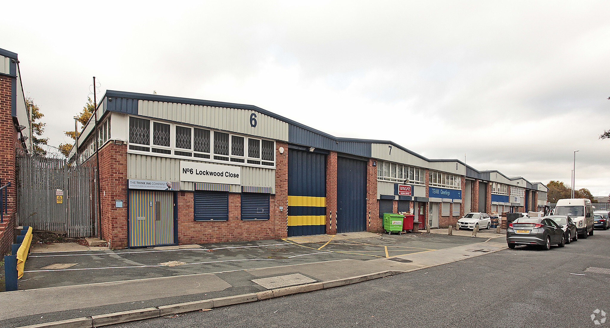 Lockwood Clos, Leeds, Ls11 5uu - Industrial For Lease 