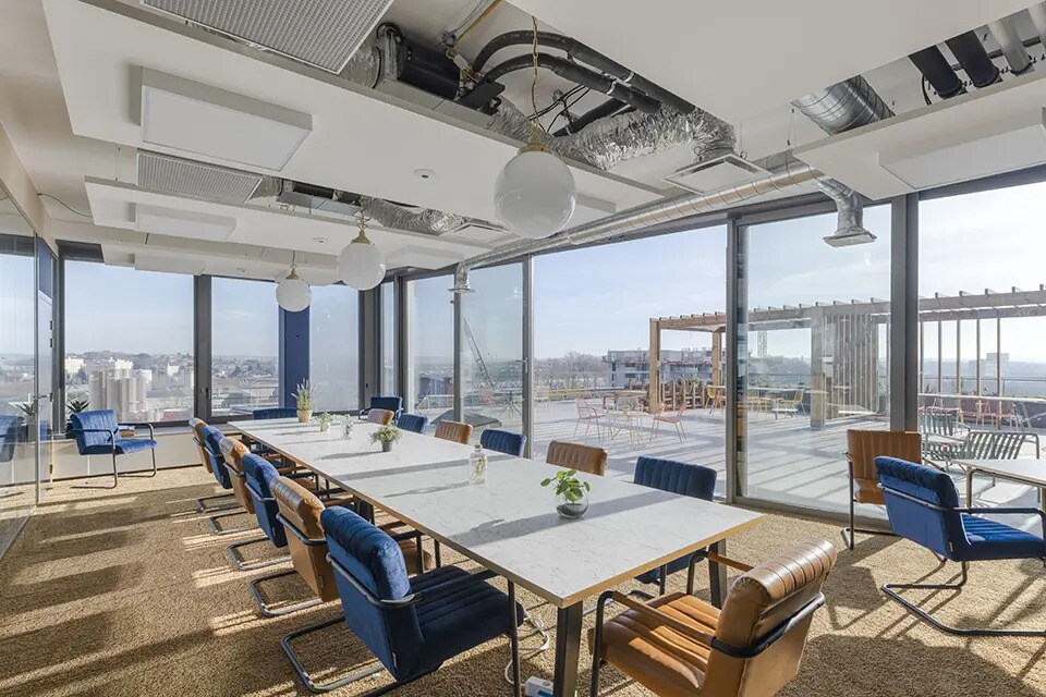 33 Piste Des Géants, Toulouse for lease Building Photo- Image 1 of 15